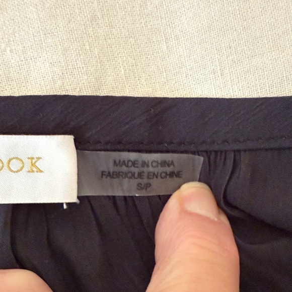 Ramy Brook Elegant Black Blouse with Eyelet Details - Picture 11 of 16